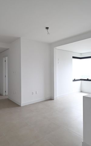 Apartamento à venda com 94m², 3 quartos e 2 vagas Apartamento à venda com 94m², 3 quartos e 2 vagasSala