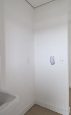 Apartamento à venda com 94m², 3 quartos e 2 vagas Apartamento à venda com 94m², 3 quartos e 2 vagasLavanderia