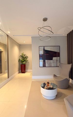 Apartamento à venda com 94m², 3 quartos e 2 vagas Apartamento à venda com 94m², 3 quartos e 2 vagasHall social