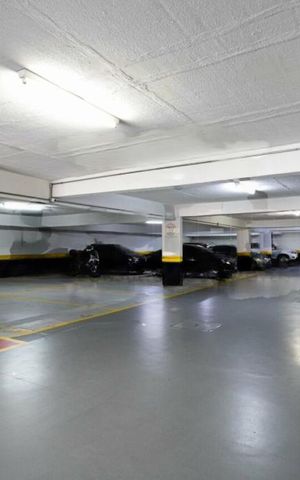 Apartamento à venda com 79m², 1 quarto e 1 vaga