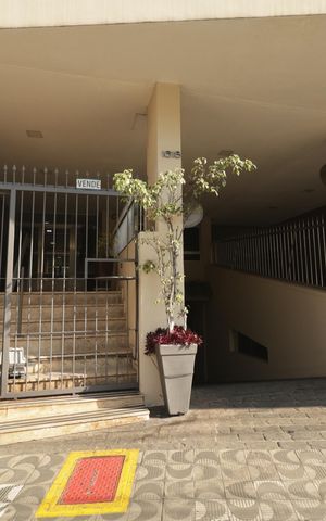 Apartamento à venda com 35m², 1 quarto e 1 vagaFachada