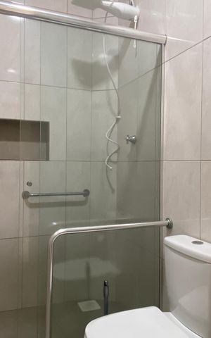 Casa à venda com 145m², 2 quartos e 1 vaga Casa à venda com 145m², 2 quartos e 1 vagaBanheiro 2