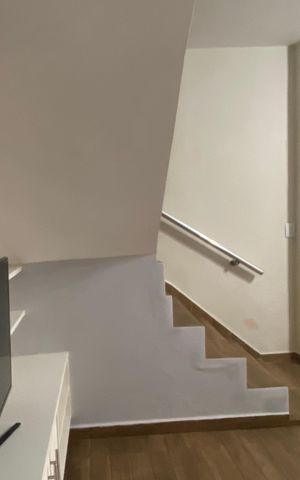 Casa à venda com 145m², 2 quartos e 1 vaga Casa à venda com 145m², 2 quartos e 1 vagaSala