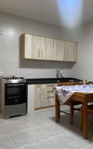 Casa à venda com 145m², 2 quartos e 1 vaga Casa à venda com 145m², 2 quartos e 1 vagaCozinha