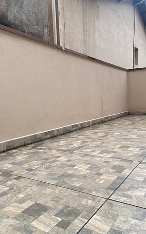Casa à venda com 145m², 2 quartos e 1 vaga Casa à venda com 145m², 2 quartos e 1 vagaÁrea externa