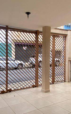 Casa à venda com 145m², 2 quartos e 1 vaga Casa à venda com 145m², 2 quartos e 1 vagaGaragem