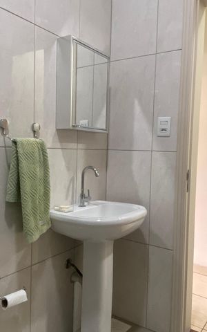Casa à venda com 145m², 2 quartos e 1 vaga Casa à venda com 145m², 2 quartos e 1 vagaBanheiro 2