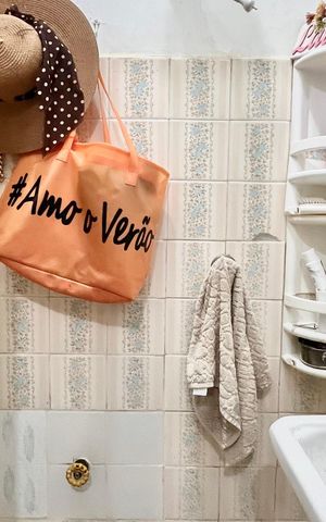 Apartamento para alugar com 140m², 3 quartos e 2 vagasBanheiro de serviço