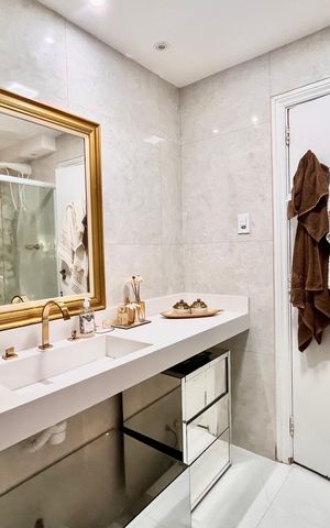 Apartamento para alugar com 140m², 3 quartos e 2 vagasBanheiro 
