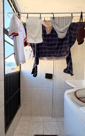 Apartamento à venda com 65m², 2 quartos e 1 vagaÁrea de Serviço