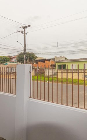 Casa à venda com 120m², 2 quartos e 2 vagas Casa à venda com 120m², 2 quartos e 2 vagasVista da Sala