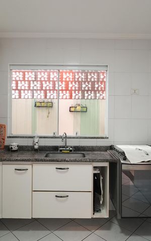 Casa à venda com 137m², 3 quartos e 2 vagasCozinha