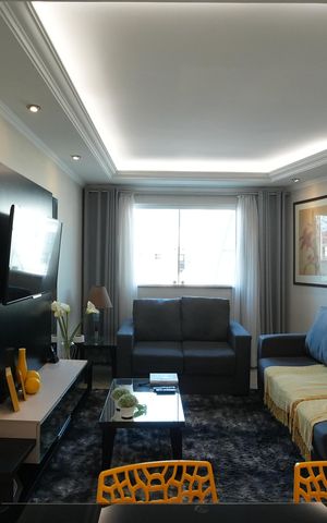Casa à venda com 137m², 3 quartos e 2 vagasSala