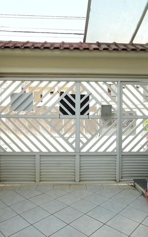 Casa à venda com 137m², 3 quartos e 2 vagasGaragem