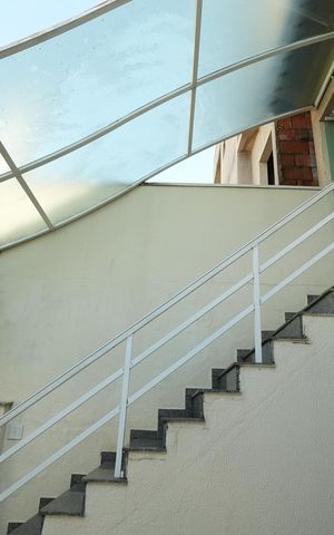 Casa à venda com 137m², 3 quartos e 2 vagasGaragem
