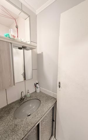 Apartamento à venda com 74m², 3 quartos e 1 vagaBanheiro Social
