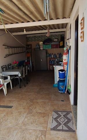 Casa à venda com 140m², 2 quartos e 5 vagas Casa à venda com 140m², 2 quartos e 5 vagasÁrea de serviço