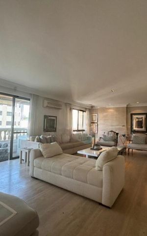 Apartamento à venda com 287m², 3 quartos e 4 vagas