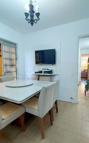 Casa à venda com 180m², 3 quartos e 2 vagas