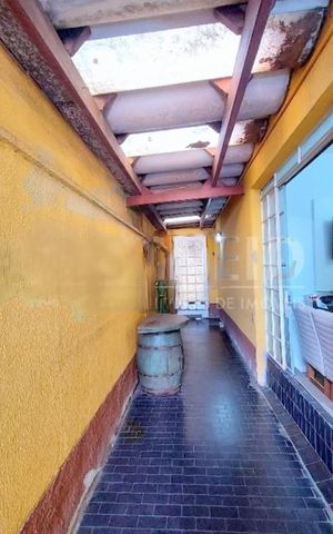 Casa à venda com 180m², 3 quartos e 2 vagas