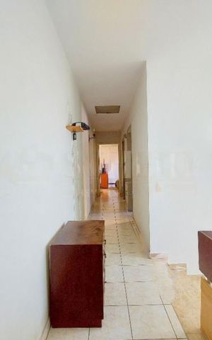 Casa à venda com 180m², 3 quartos e 2 vagas