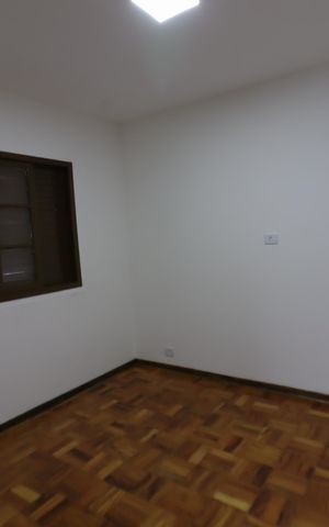 Casa para alugar com 130m², 3 quartos e 2 vagasQuarto 2