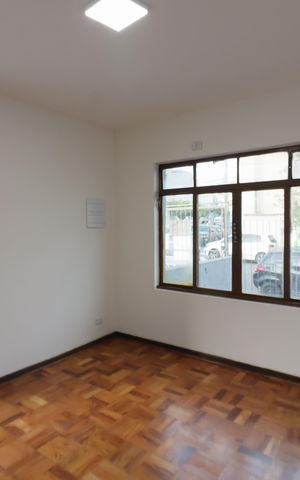 Casa para alugar com 130m², 3 quartos e 2 vagasSala