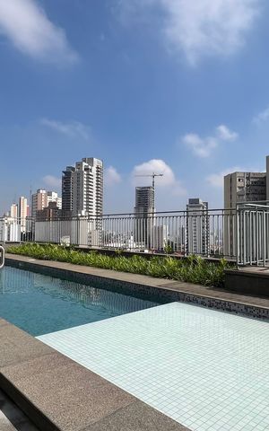Studio à venda com 26m², 1 quarto e sem vaga Studio à venda com 26m², 1 quarto e sem vagaPiscina