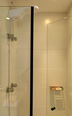 Studio à venda com 26m², 1 quarto e sem vaga Studio à venda com 26m², 1 quarto e sem vagaBanheiro