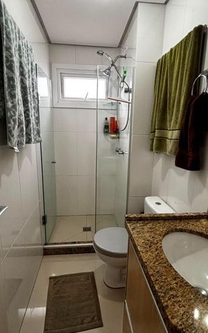 Apartamento à venda com 101m², 3 quartos e 2 vagas Apartamento à venda com 101m², 3 quartos e 2 vagasBanheiro