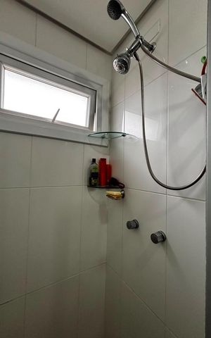 Apartamento à venda com 101m², 3 quartos e 2 vagas Apartamento à venda com 101m², 3 quartos e 2 vagasBanheiro
