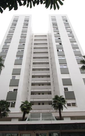 Apartamento para alugar com 147m², 3 quartos e 2 vagasFachada