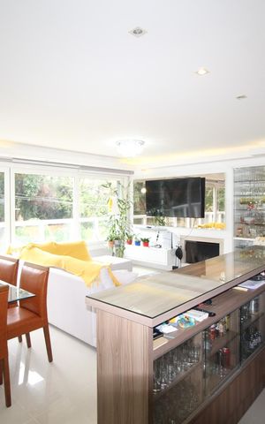 Apartamento para alugar com 147m², 3 quartos e 2 vagasSala
