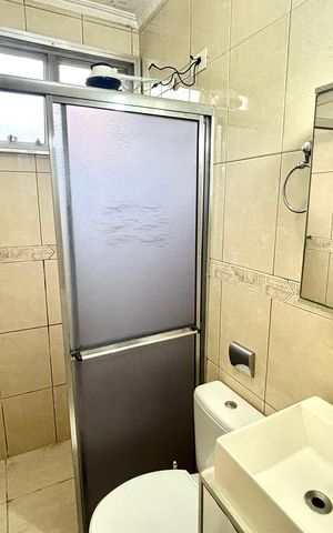 Apartamento à venda com 54m², 2 quartos e 1 vaga Apartamento à venda com 54m², 2 quartos e 1 vagaBanheiro