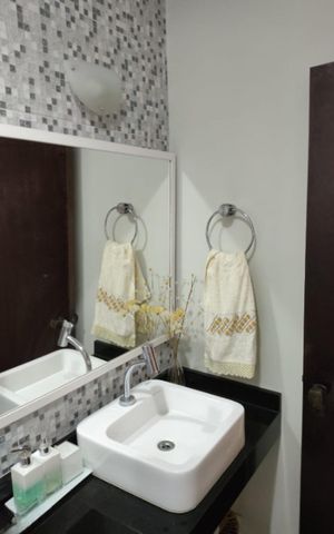 Casa à venda com 187m², 3 quartos e 3 vagas Casa à venda com 187m², 3 quartos e 3 vagasBanheiro
