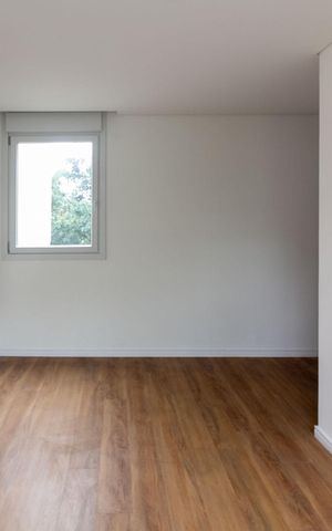 Casa de condomínio à venda com 418m², 4 quartos e 4 vagas Casa de condomínio à venda com 418m², 4 quartos e 4 vagasQuarto 4 - Suíte 4