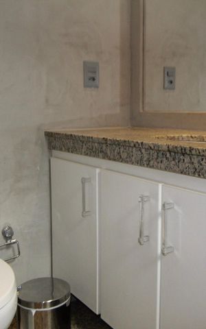 Apartamento à venda com 282m², 4 quartos e 3 vagas Apartamento à venda com 282m², 4 quartos e 3 vagasBanheiro da Suíte