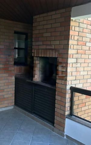 Apartamento à venda com 278m², 4 quartos e 4 vagas