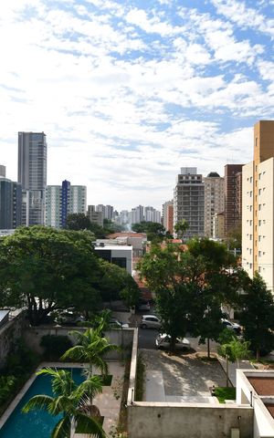 Apartamento à venda com 257m², 3 quartos e 5 vagasVista