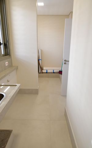 Apartamento à venda com 257m², 3 quartos e 5 vagasÁrea de Serviço