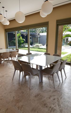Apartamento à venda com 257m², 3 quartos e 5 vagasÁrea comum - Salão de festas