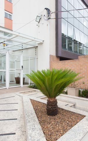 Apartamento à venda com 100m², 3 quartos e 2 vagas Apartamento à venda com 100m², 3 quartos e 2 vagasEntrada do Condomínio