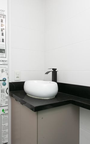 Apartamento à venda com 100m², 3 quartos e 2 vagas Apartamento à venda com 100m², 3 quartos e 2 vagasBanheiro Social