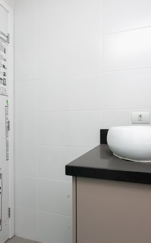 Apartamento à venda com 100m², 3 quartos e 2 vagas Apartamento à venda com 100m², 3 quartos e 2 vagasBanheiro da Suíte