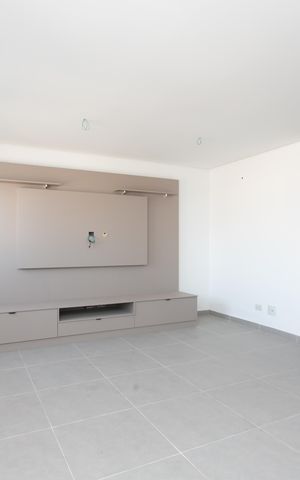 Apartamento à venda com 100m², 3 quartos e 2 vagas Apartamento à venda com 100m², 3 quartos e 2 vagasSala
