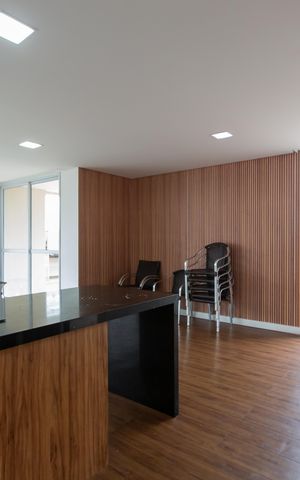 Apartamento à venda com 100m², 3 quartos e 2 vagas Apartamento à venda com 100m², 3 quartos e 2 vagasSalão de Festas