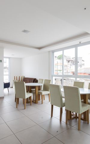 Apartamento à venda com 100m², 3 quartos e 2 vagas Apartamento à venda com 100m², 3 quartos e 2 vagasSalão de Festas