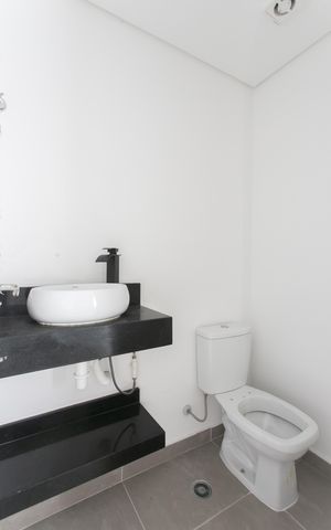 Apartamento à venda com 100m², 3 quartos e 2 vagas Apartamento à venda com 100m², 3 quartos e 2 vagasLavabo