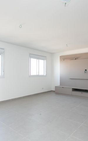 Apartamento à venda com 100m², 3 quartos e 2 vagas Apartamento à venda com 100m², 3 quartos e 2 vagasSala