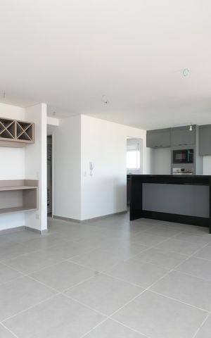 Apartamento à venda com 100m², 3 quartos e 2 vagas Apartamento à venda com 100m², 3 quartos e 2 vagasSala